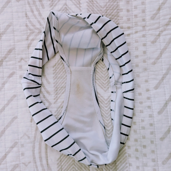 Shein girls stripped bikini XL 13-14y - Picture 5 of 5